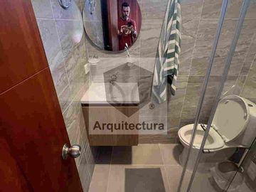 ESPECTACULAR CASA DE DESCANSO, REMODELADA EN GIRARDOT