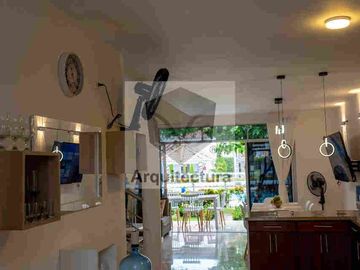 ESPECTACULAR CASA DE DESCANSO, REMODELADA EN GIRARDOT