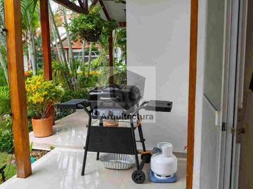 ESPECTACULAR CASA DE DESCANSO, REMODELADA EN GIRARDOT