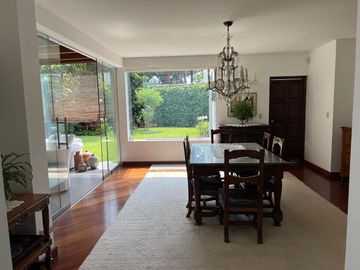 VENTA DE CASA EN CONDOMINO EL LA MOLINA