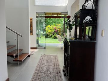 VENTA DE CASA EN CONDOMINO EL LA MOLINA
