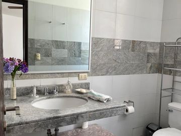 VENTA DE CASA EN CONDOMINO EL LA MOLINA