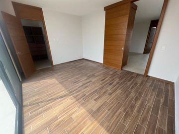Hermosa Casa en Venta Valle Imperial, Zapopan