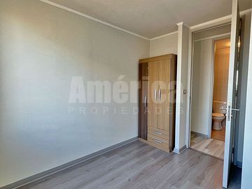 ¡Impecable 2D/2B con Terraza y Amenidades Top a Pasos del Metro Macul!
