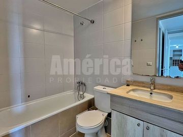¡Impecable 2D/2B con Terraza y Amenidades Top a Pasos del Metro Macul!
