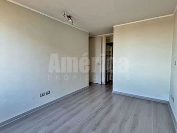 ¡Impecable 2D/2B con Terraza y Amenidades Top a Pasos del Metro Macul!