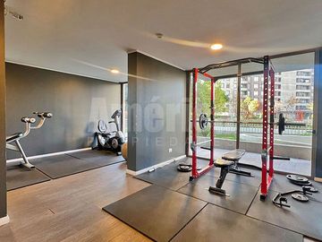 ¡Impecable 2D/2B con Terraza y Amenidades Top a Pasos del Metro Macul!