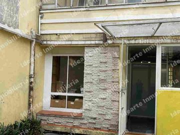 Casa en venta para remodelar en Romero de Terrenos.