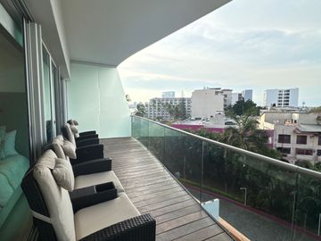 Departamento de lujo en venta en Icon, Puerto Vallarta.