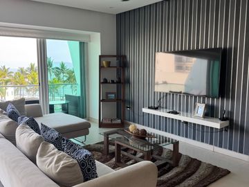 Departamento de lujo en venta en Icon, Puerto Vallarta.