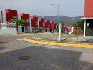 CASA ADJUDICADA EN  CUMBRES DEL CAMPESTRE, LOMAS DEL MANANTIAL, XOCHITEPEC, MORELOS