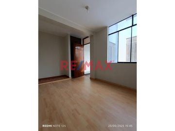 DEPA DE 94.74m2 EN VENTA- FRENTE A PARQUE EN  LA ALAMEDA DE LA RIVERA EN ATE VITARTE