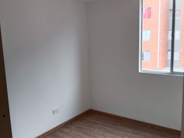 APARTAMENTO CONJUNTO PISTACHO OBRA GRIS
