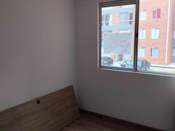 APARTAMENTO CONJUNTO PISTACHO OBRA GRIS