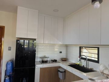 FOR SALE PRE-OWNED AND WELL MAINTAINED MODERN HOUSE IN MEXICO PAMPANGA