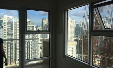 Rent to own 1 Bedroom condo for sale in Paseo De Roces near Greenbelt, Ayala