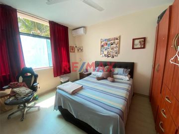 Linda Casa En Venta En Urb. El Golf