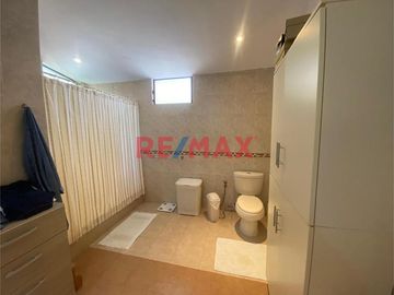 Linda Casa En Venta En Urb. El Golf