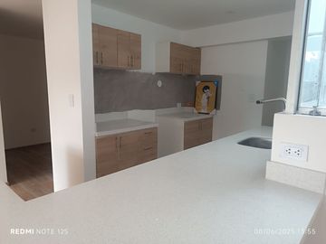 Venta Departamento de estreno 98m2 de  en San Borja