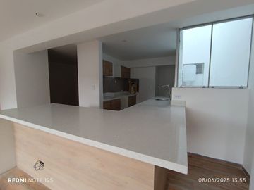 Venta Departamento de estreno 98m2 de  en San Borja