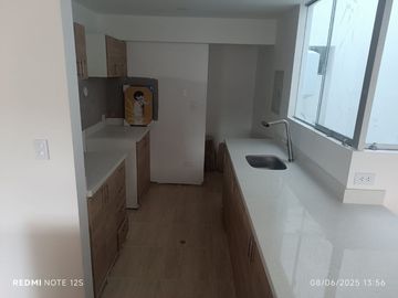 Venta Departamento de estreno 98m2 de  en San Borja