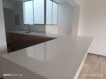 Venta Departamento de estreno 98m2 de  en San Borja