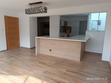 Venta Departamento de estreno 98m2 de  en San Borja