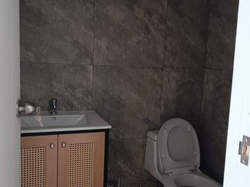Venta Departamento de estreno 98m2 de  en San Borja