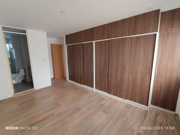 Venta Departamento de estreno 98m2 de  en San Borja