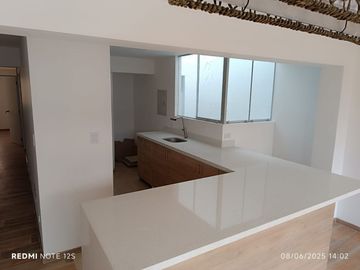Venta Departamento de estreno 98m2 de  en San Borja