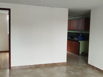 Vendo departamento 77M2, conjunto privado, Conocoto, Valle De Los Chillos