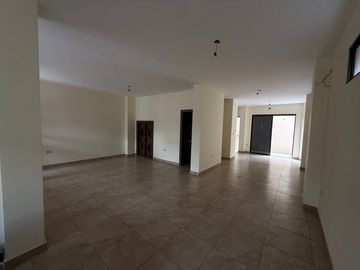 CASA NUEVA 185M2 EN GUAYACANES, PROXIMO AL PARQUE SAMANES