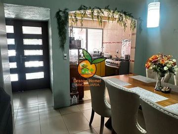 BONITA CASA REMODELADA EN COL. 8 DE JULIO, GUADALAJARA