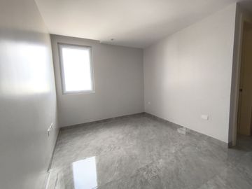 En venta de estreno , tu oportunidad, llama.