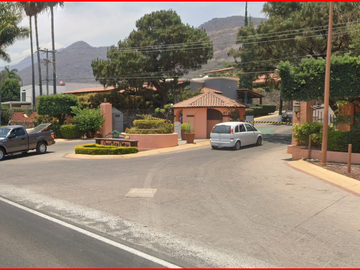 VENTA DE CASA EN JALISCO CHAPALA  SAN ANTONIO TLAYACAPAN LIBRAMIEMTO A CHAPALA 25
