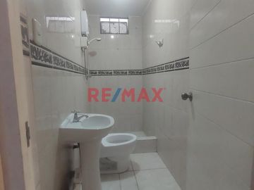 ID: 1141461 🔥 ¡Exclusiva Casa En Sta. Anita - Doble Ingreso, Frente Al Parque Y Pisos Independientes! 🔥