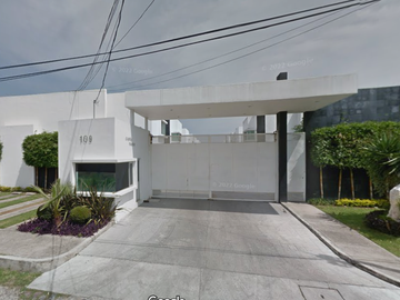 Excelente casa, muy bonita, aprovecha!!!