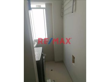 Se Vende Departamento De En Los Olivos
