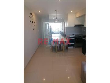 Se Vende Departamento De En Los Olivos