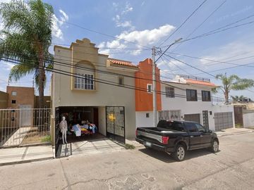 CASA EN VENTA EN PEÑA, LA PIEDAD DE CABADAS, MICHOACÁN
