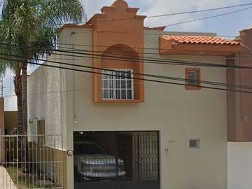 CASA EN VENTA EN PEÑA, LA PIEDAD DE CABADAS, MICHOACÁN