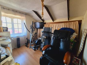 ¡gran Oportunidad! Hermosa Casa De 2 Pisos En Venta En Macul