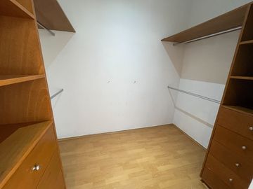 Departamento en renta en Edificio H2O con vista hacia La Mexicana