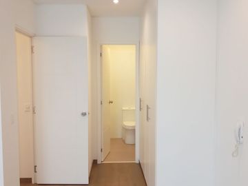 Vendo Departamento 2 dormitorios Lince limite con San Isidro Cerca a Wong