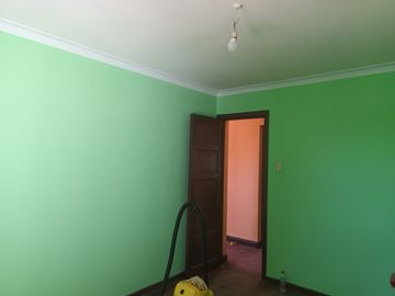 Casa en Lope de Ulloa. Habitacional-Comercial. 6D/3B/1B/2E.