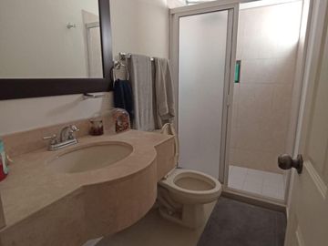 📍 Valparaíso – Casa amplia en zona familiar con entrega inmediata 🏡🔑
