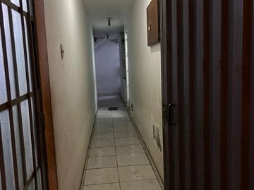 REMATO CASA DE 3 PISOS