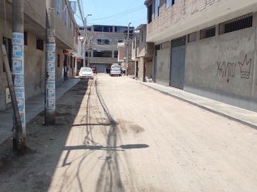REMATO CASA DE 3 PISOS