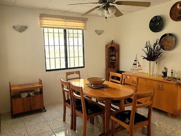 VENDO CASA EN SALINAS SEVILLA 2