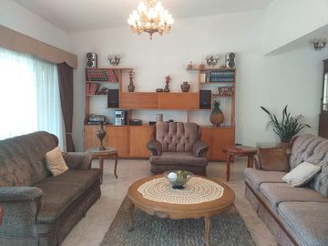 VENTA DE CASA EN UN NIVEL EN VISTA HERMOSA 